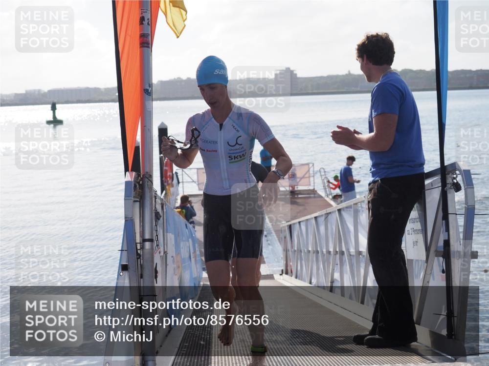 17.08.2025 - KN Förde Triathlon 2025 MichiJ http://msf.ph/oto/8576556 17.08.2025 09:10:36 Schwimmen 105, 114, 119, 253, 105, 113, 121, 253 meine-sportfotos.de