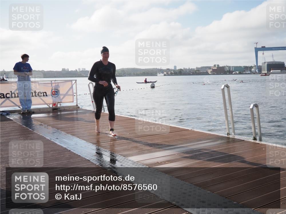 17.08.2025 - KN Förde Triathlon 2025 KatJ http://msf.ph/oto/8576560 17.08.2025 09:13:45 Schwimmen 138, 151, 138, 151 meine-sportfotos.de