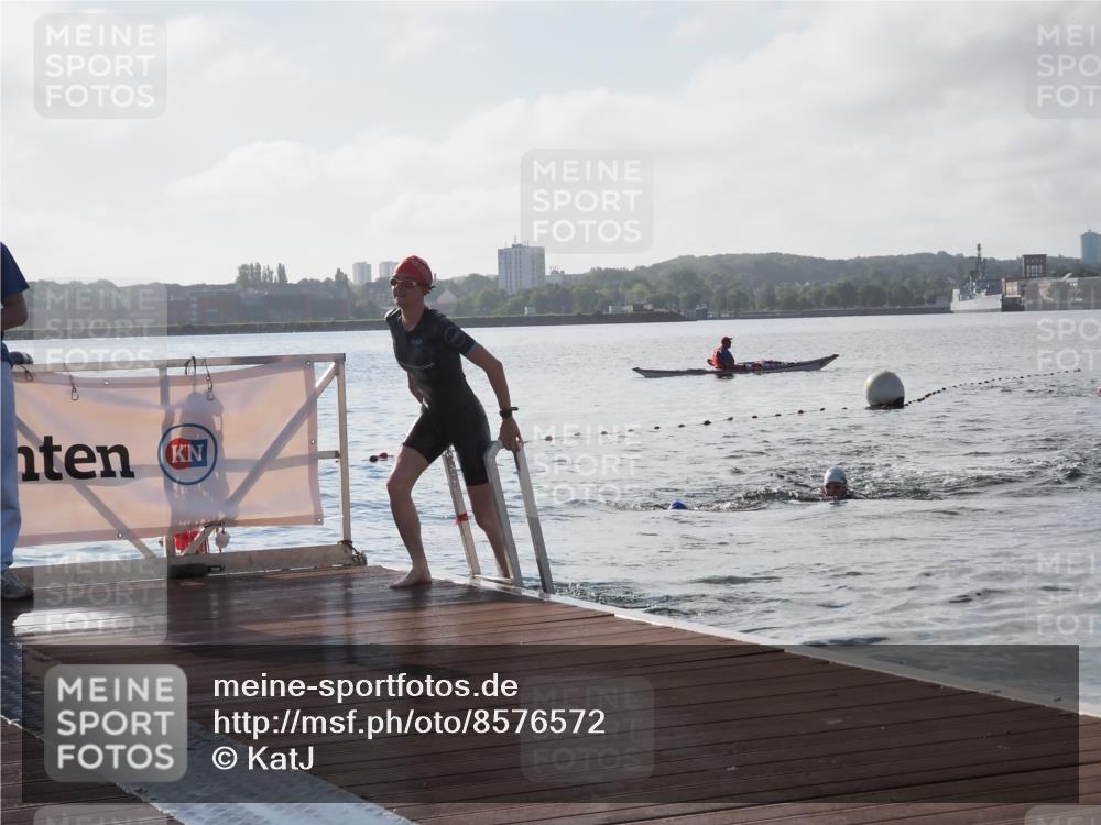 17.08.2025 - KN Förde Triathlon 2025 KatJ http://msf.ph/oto/8576572 17.08.2025 09:14:29 Schwimmen 140, 140 meine-sportfotos.de