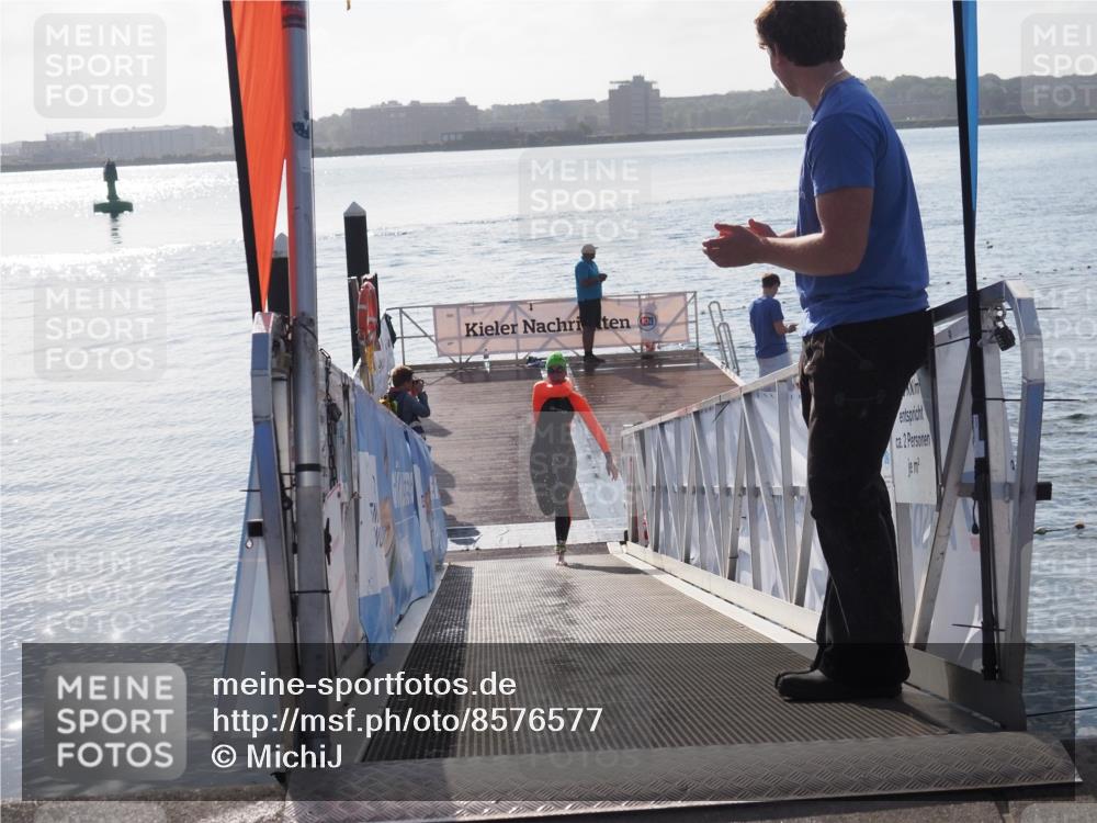 17.08.2025 - KN Förde Triathlon 2025 MichiJ http://msf.ph/oto/8576577 17.08.2025 09:10:42 Schwimmen 105, 113, 253, 113, 121 meine-sportfotos.de