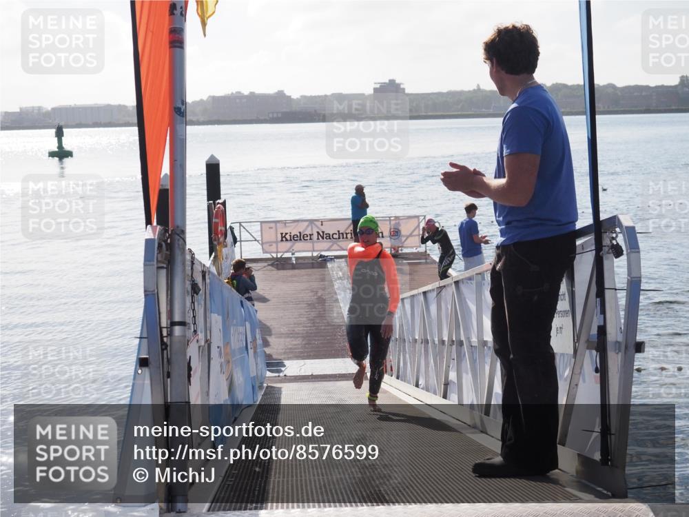 17.08.2025 - KN Förde Triathlon 2025 MichiJ http://msf.ph/oto/8576599 17.08.2025 09:10:43 Schwimmen 105, 113, 253, 113, 121 meine-sportfotos.de