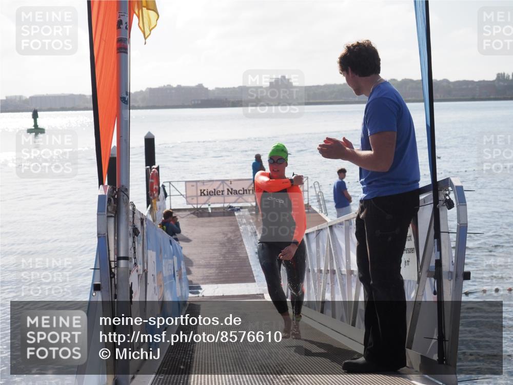 17.08.2025 - KN Förde Triathlon 2025 MichiJ http://msf.ph/oto/8576610 17.08.2025 09:10:44 Schwimmen 105, 113, 253, 113, 121 meine-sportfotos.de