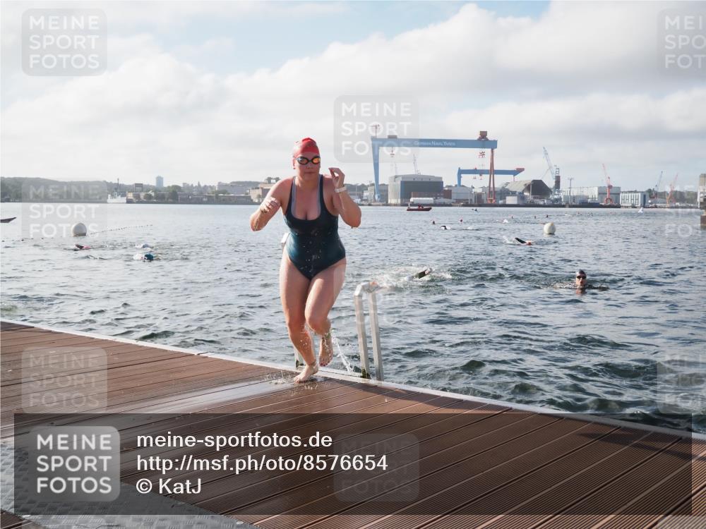 17.08.2025 - KN Förde Triathlon 2025 KatJ http://msf.ph/oto/8576654 17.08.2025 09:14:47 Schwimmen 128, 139, 146, 150, 155, 159, 128, 139, 146, 150, 155, 159 meine-sportfotos.de