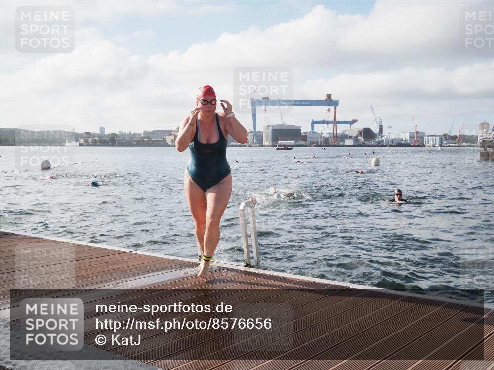 17.08.2025 - KN Förde Triathlon 2025 KatJ http://msf.ph/oto/8576656 17.08.2025 09:14:47 Schwimmen 128, 139, 146, 150, 155, 159, 128, 139, 146, 150, 155, 159 meine-sportfotos.de