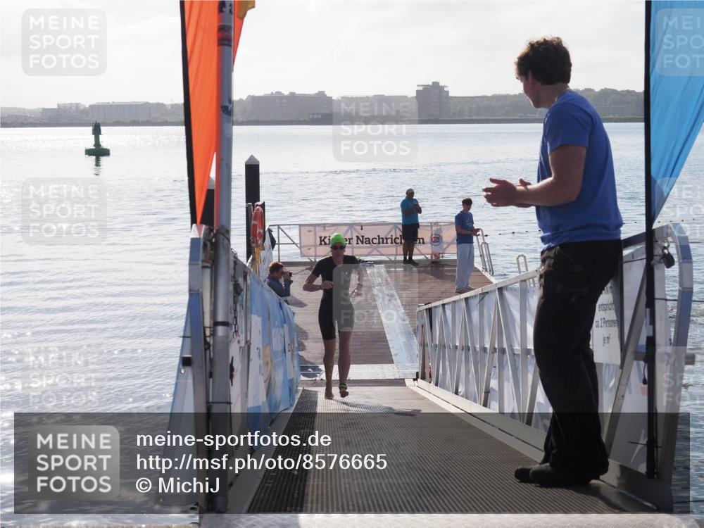 17.08.2025 - KN Förde Triathlon 2025 MichiJ http://msf.ph/oto/8576665 17.08.2025 09:11:13 Schwimmen 117, 116, 117, 125, 157 meine-sportfotos.de