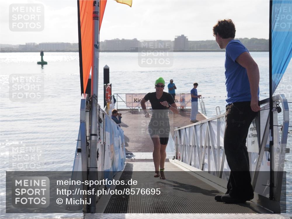 17.08.2025 - KN Förde Triathlon 2025 MichiJ http://msf.ph/oto/8576695 17.08.2025 09:11:15 Schwimmen 117, 116, 117, 125, 157 meine-sportfotos.de