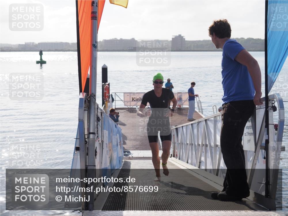 17.08.2025 - KN Förde Triathlon 2025 MichiJ http://msf.ph/oto/8576699 17.08.2025 09:11:15 Schwimmen 117, 116, 117, 125, 157 meine-sportfotos.de