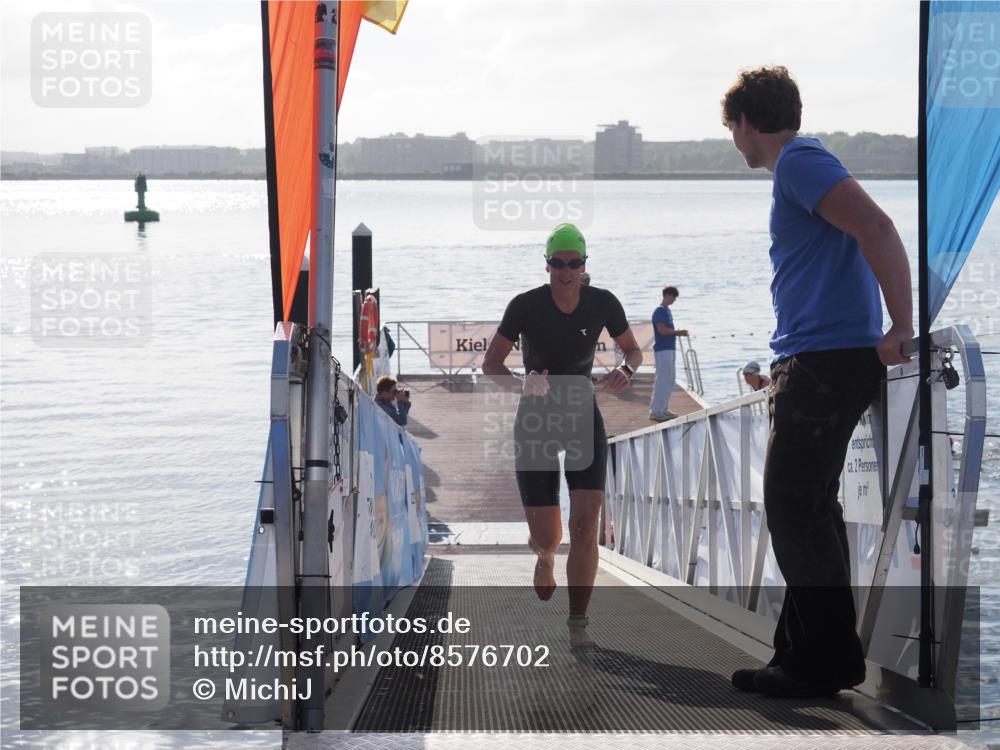 17.08.2025 - KN Förde Triathlon 2025 MichiJ http://msf.ph/oto/8576702 17.08.2025 09:11:15 Schwimmen 117, 116, 117, 125, 157 meine-sportfotos.de