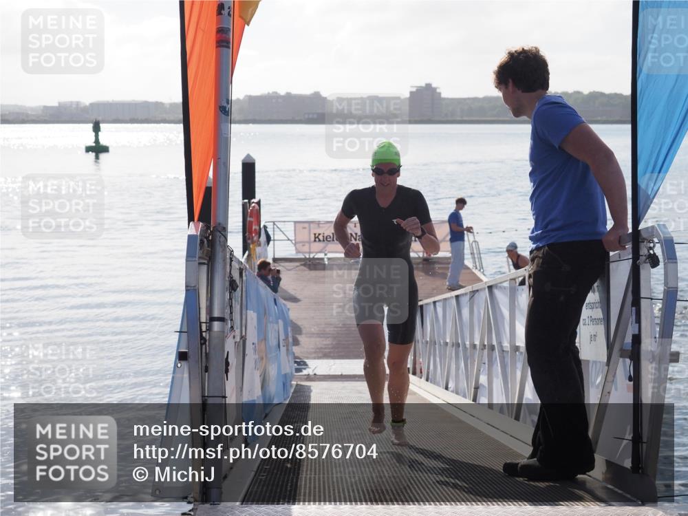 17.08.2025 - KN Förde Triathlon 2025 MichiJ http://msf.ph/oto/8576704 17.08.2025 09:11:15 Schwimmen 117, 116, 117, 125, 157 meine-sportfotos.de