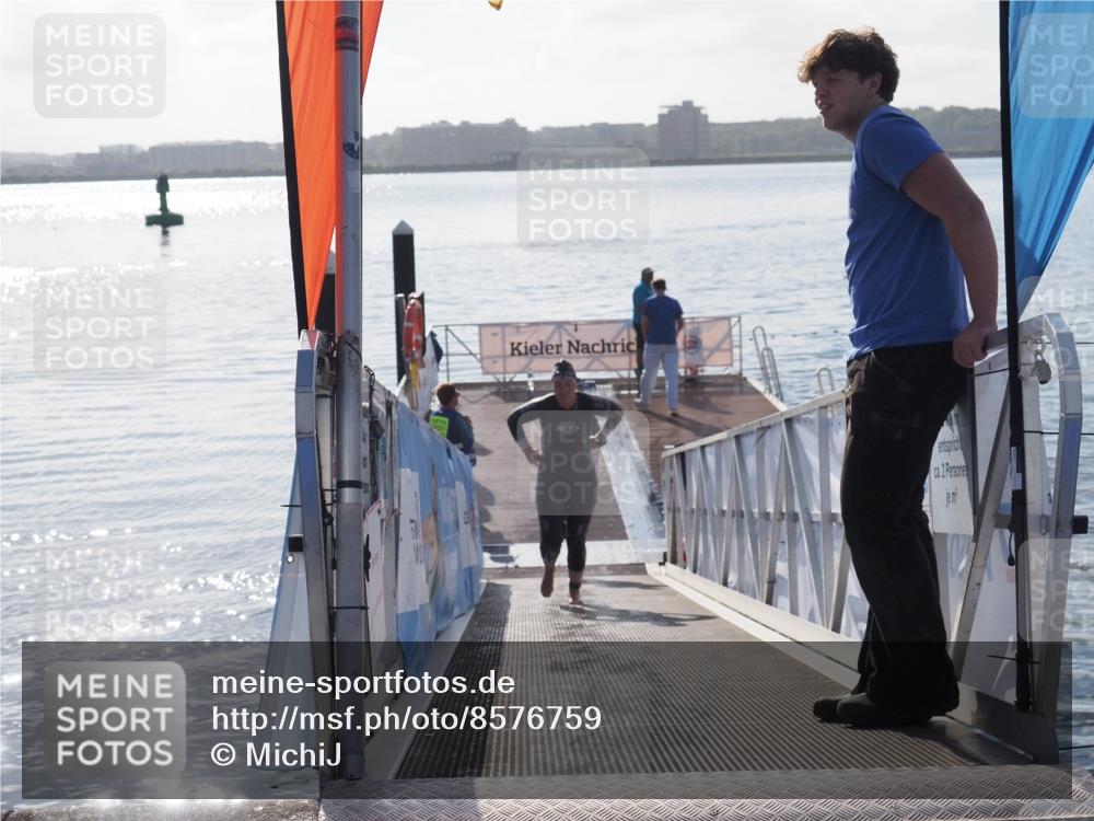17.08.2025 - KN Förde Triathlon 2025 MichiJ http://msf.ph/oto/8576759 17.08.2025 09:11:26 Schwimmen 116, 117, 125, 157, 125, 157 meine-sportfotos.de