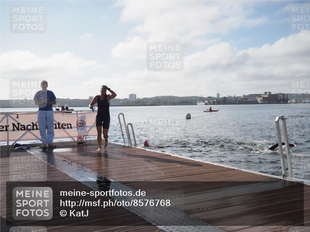 17.08.2025 - KN Förde Triathlon 2025 KatJ http://msf.ph/oto/8576768 17.08.2025 09:15:07 Schwimmen 133, 143, 145, 147, 152, 133, 145, 147, 152 meine-sportfotos.de
