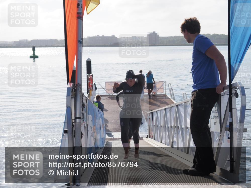 17.08.2025 - KN Förde Triathlon 2025 MichiJ http://msf.ph/oto/8576794 17.08.2025 09:11:28 Schwimmen 116, 125, 157, 125, 157 meine-sportfotos.de