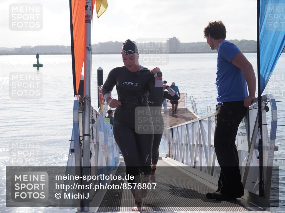 17.08.2025 - KN Förde Triathlon 2025 MichiJ http://msf.ph/oto/8576807 17.08.2025 09:11:29 Schwimmen 116, 125, 157, 125, 157 meine-sportfotos.de
