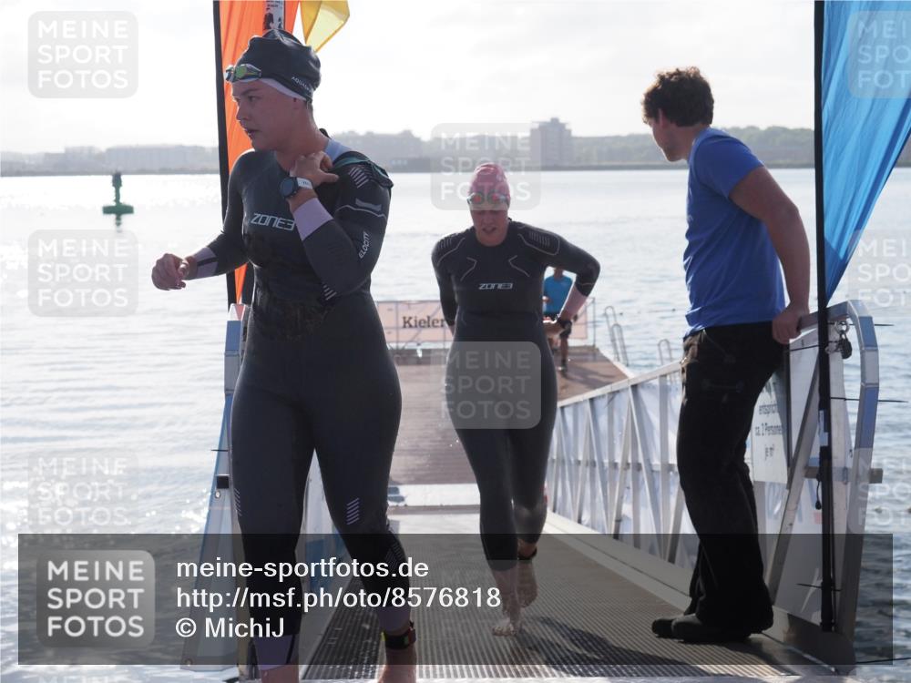 17.08.2025 - KN Förde Triathlon 2025 MichiJ http://msf.ph/oto/8576818 17.08.2025 09:11:30 Schwimmen 116, 125, 157, 125 meine-sportfotos.de