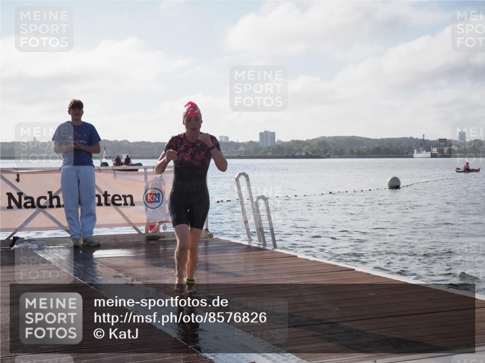17.08.2025 - KN Förde Triathlon 2025 KatJ http://msf.ph/oto/8576826 17.08.2025 09:15:15 Schwimmen 143, 145, 149, 143, 145, 147 meine-sportfotos.de