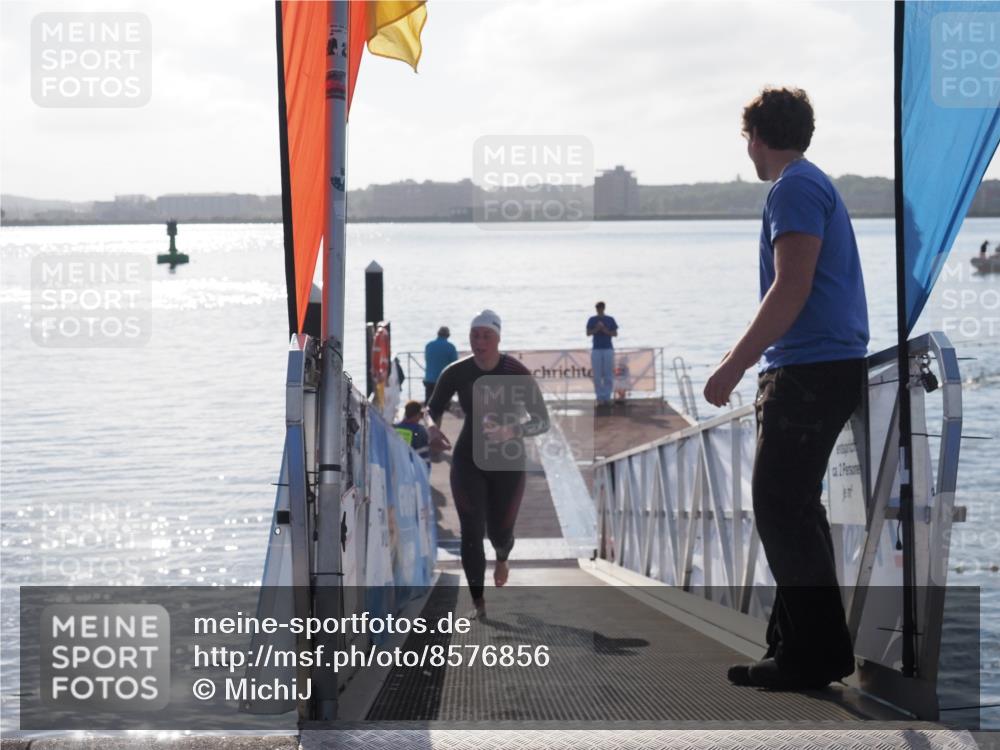 17.08.2025 - KN Förde Triathlon 2025 MichiJ http://msf.ph/oto/8576856 17.08.2025 09:12:27 Schwimmen 127, 127 meine-sportfotos.de