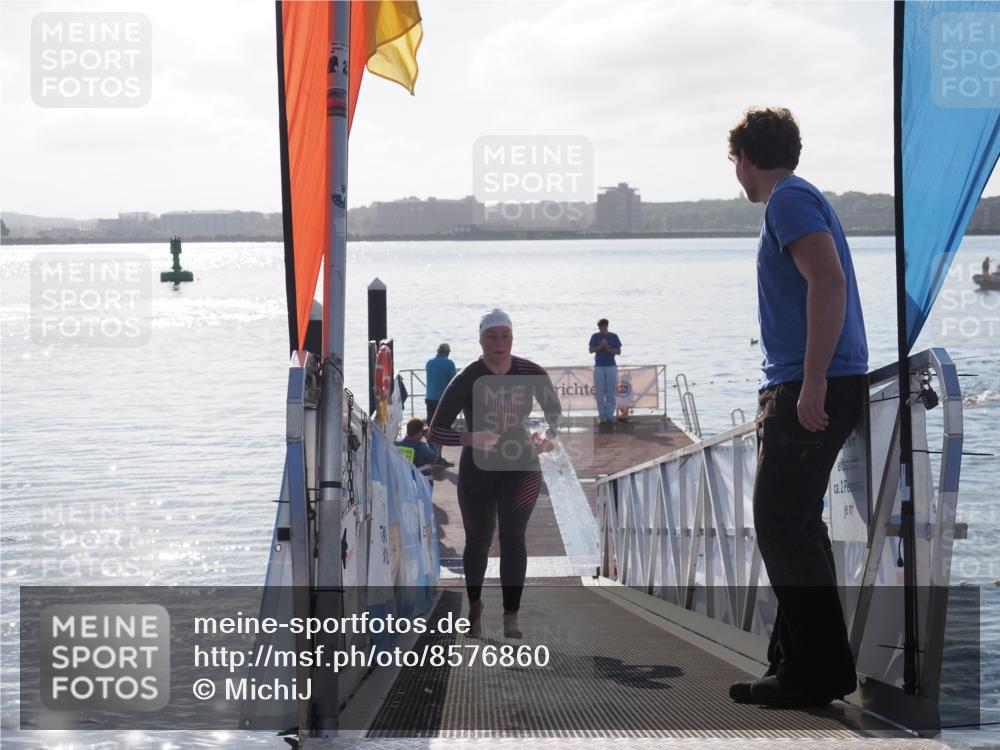 17.08.2025 - KN Förde Triathlon 2025 MichiJ http://msf.ph/oto/8576860 17.08.2025 09:12:27 Schwimmen 127, 127 meine-sportfotos.de