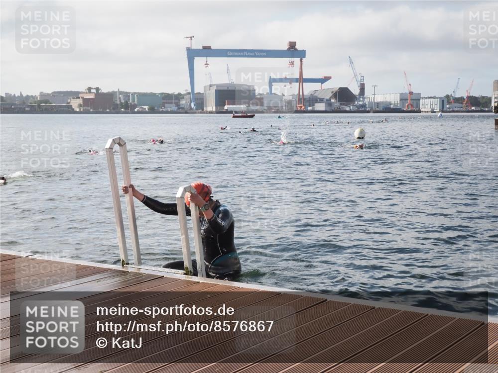 17.08.2025 - KN Förde Triathlon 2025 KatJ http://msf.ph/oto/8576867 17.08.2025 09:15:26 Schwimmen 141, 149, 141, 143, 149 meine-sportfotos.de