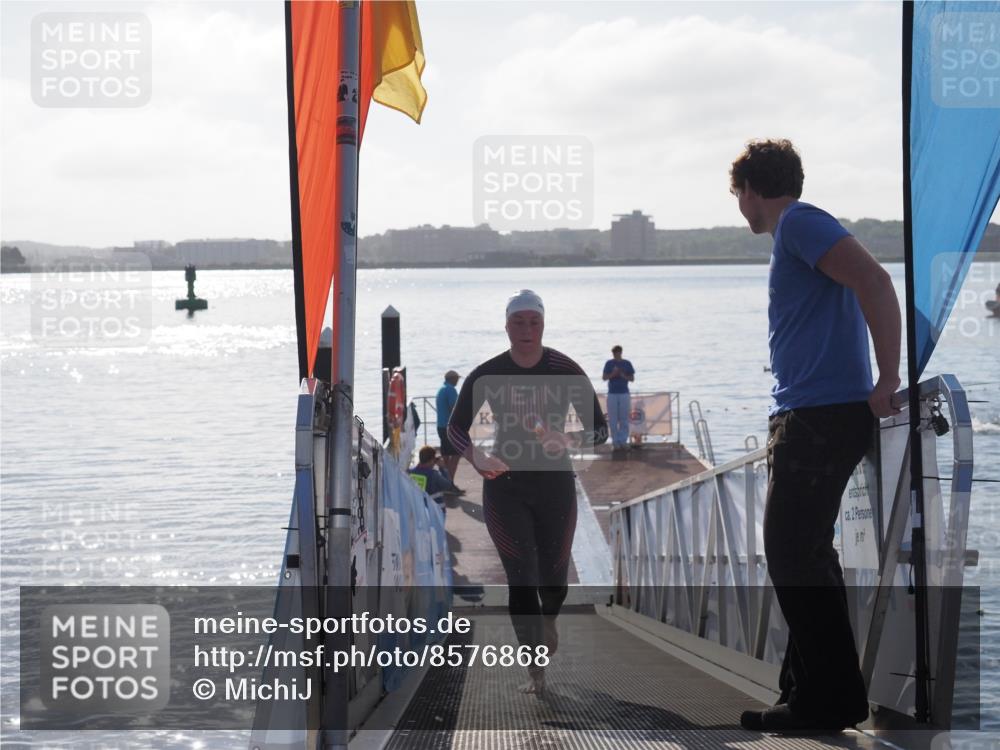 17.08.2025 - KN Förde Triathlon 2025 MichiJ http://msf.ph/oto/8576868 17.08.2025 09:12:28 Schwimmen 127, 127 meine-sportfotos.de