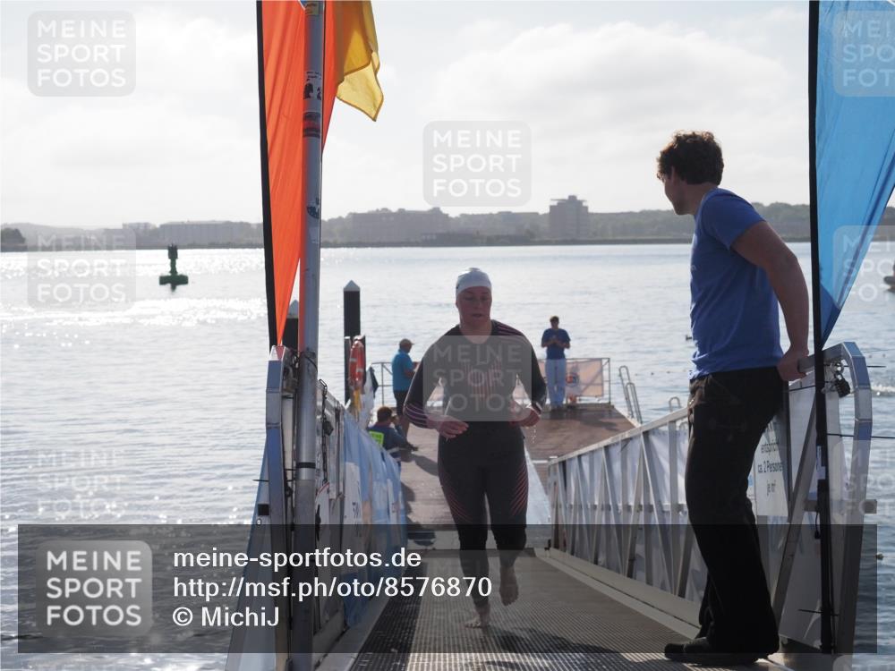 17.08.2025 - KN Förde Triathlon 2025 MichiJ http://msf.ph/oto/8576870 17.08.2025 09:12:28 Schwimmen 127, 127 meine-sportfotos.de