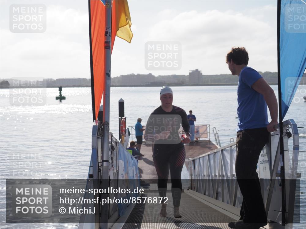 17.08.2025 - KN Förde Triathlon 2025 MichiJ http://msf.ph/oto/8576872 17.08.2025 09:12:28 Schwimmen 127, 127 meine-sportfotos.de