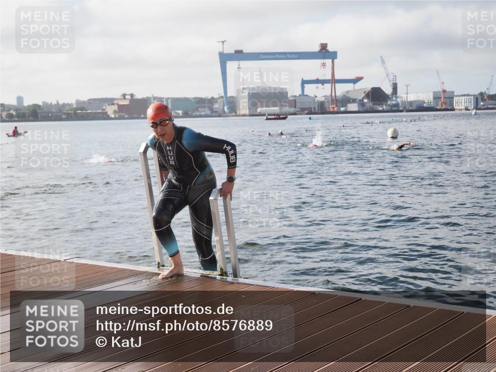 17.08.2025 - KN Förde Triathlon 2025 KatJ http://msf.ph/oto/8576889 17.08.2025 09:15:28 Schwimmen 141, 149, 141, 143, 149 meine-sportfotos.de