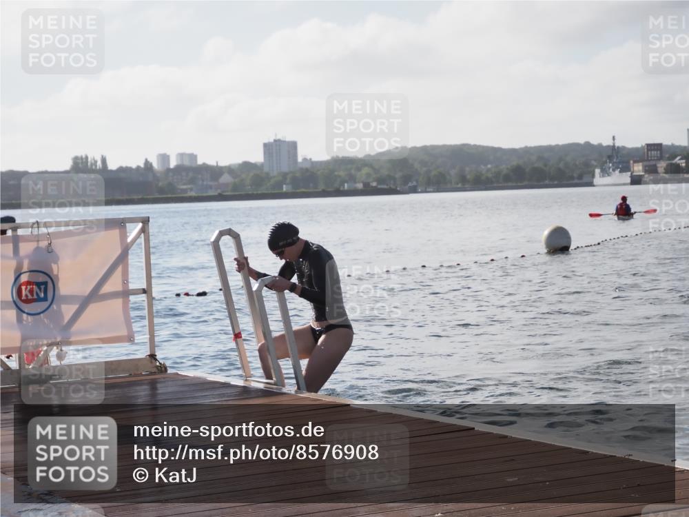 17.08.2025 - KN Förde Triathlon 2025 KatJ http://msf.ph/oto/8576908 17.08.2025 09:15:36 Schwimmen 131, 141, 131, 141, 149 meine-sportfotos.de