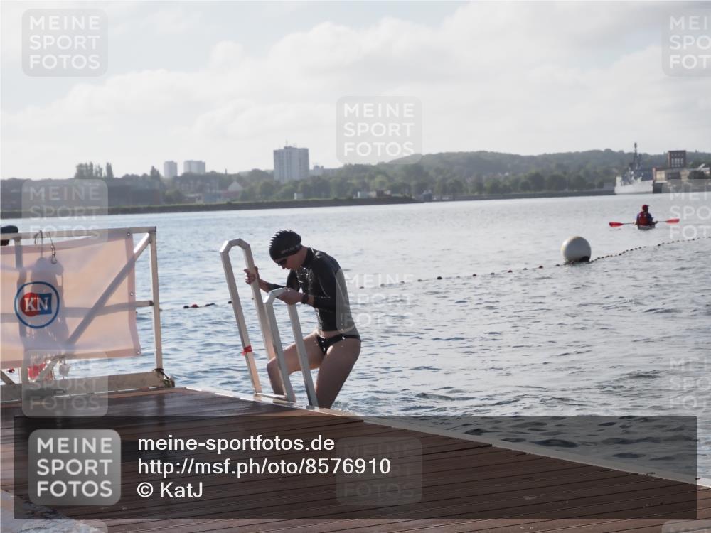 17.08.2025 - KN Förde Triathlon 2025 KatJ http://msf.ph/oto/8576910 17.08.2025 09:15:37 Schwimmen 131, 141, 131, 141, 149 meine-sportfotos.de