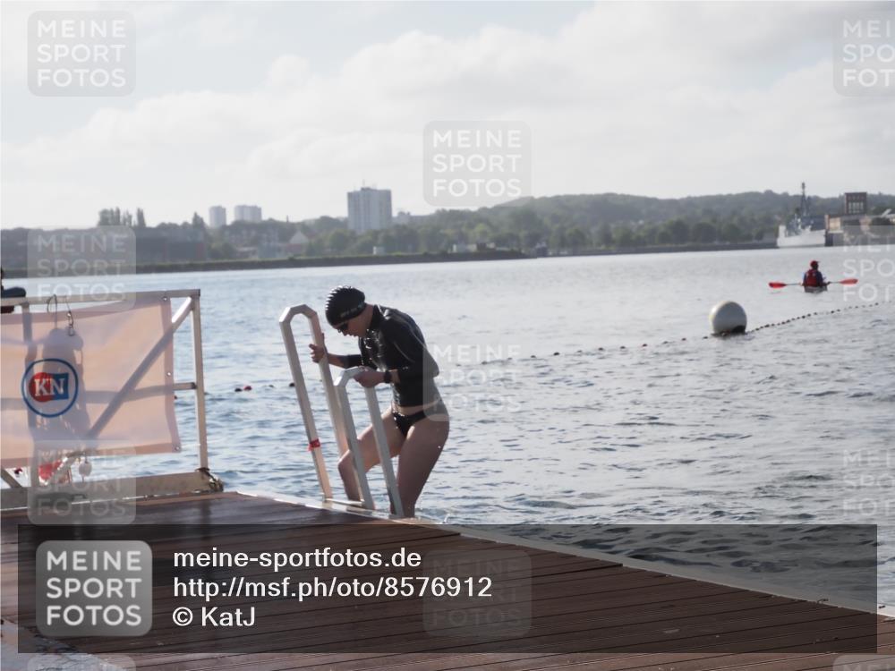 17.08.2025 - KN Förde Triathlon 2025 KatJ http://msf.ph/oto/8576912 17.08.2025 09:15:37 Schwimmen 131, 141, 131, 141, 149 meine-sportfotos.de