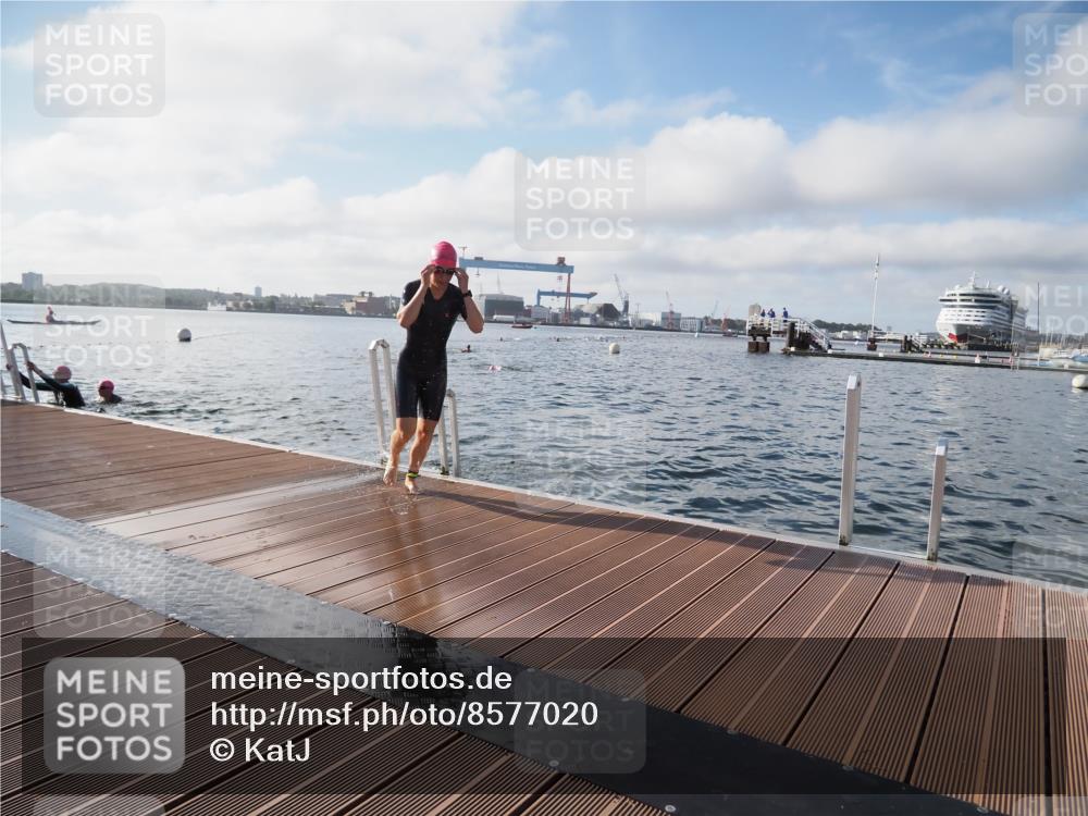 17.08.2025 - KN Förde Triathlon 2025 KatJ http://msf.ph/oto/8577020 17.08.2025 09:16:03 Schwimmen 137, 156, 162, 168, 137, 162, 168 meine-sportfotos.de