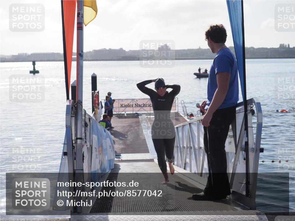 17.08.2025 - KN Förde Triathlon 2025 MichiJ http://msf.ph/oto/8577042 17.08.2025 09:13:11 Schwimmen 126, 122, 126, 130 meine-sportfotos.de