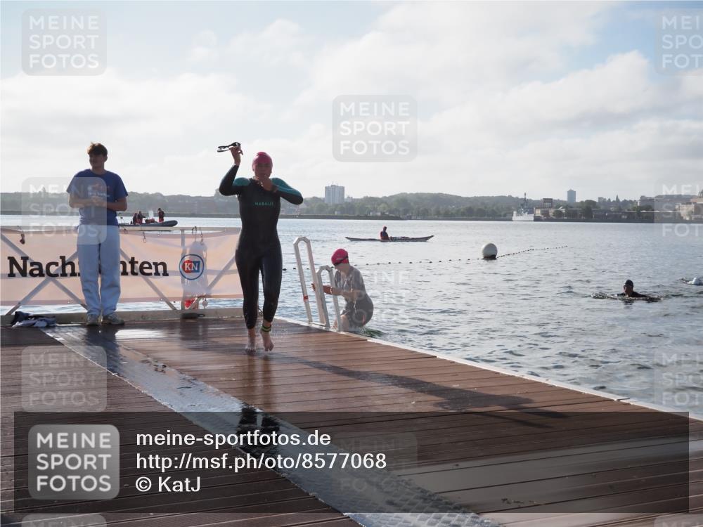 17.08.2025 - KN Förde Triathlon 2025 KatJ http://msf.ph/oto/8577068 17.08.2025 09:16:10 Schwimmen 156, 162, 164, 137, 156, 162, 164, 168 meine-sportfotos.de