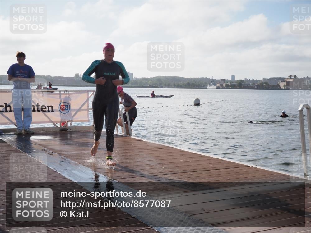 17.08.2025 - KN Förde Triathlon 2025 KatJ http://msf.ph/oto/8577087 17.08.2025 09:16:10 Schwimmen 156, 162, 164, 137, 156, 162, 164, 168 meine-sportfotos.de