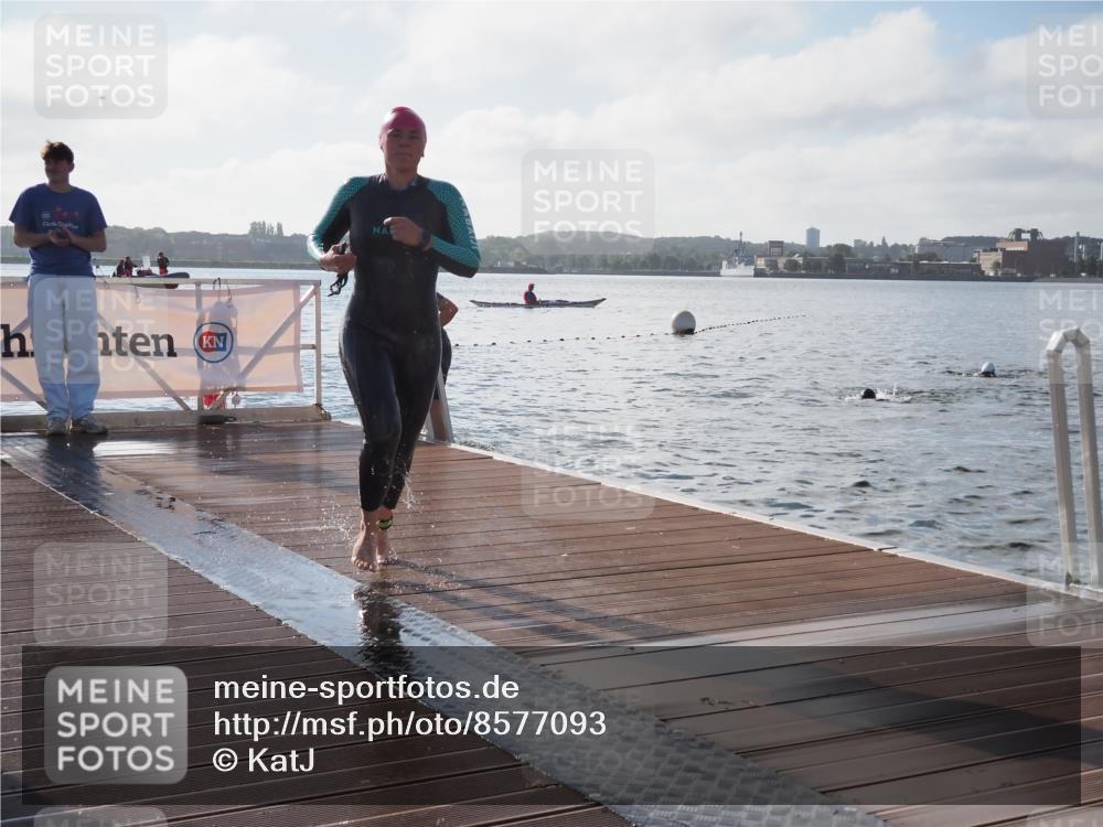 17.08.2025 - KN Förde Triathlon 2025 KatJ http://msf.ph/oto/8577093 17.08.2025 09:16:11 Schwimmen 156, 164, 137, 156, 162, 164 meine-sportfotos.de