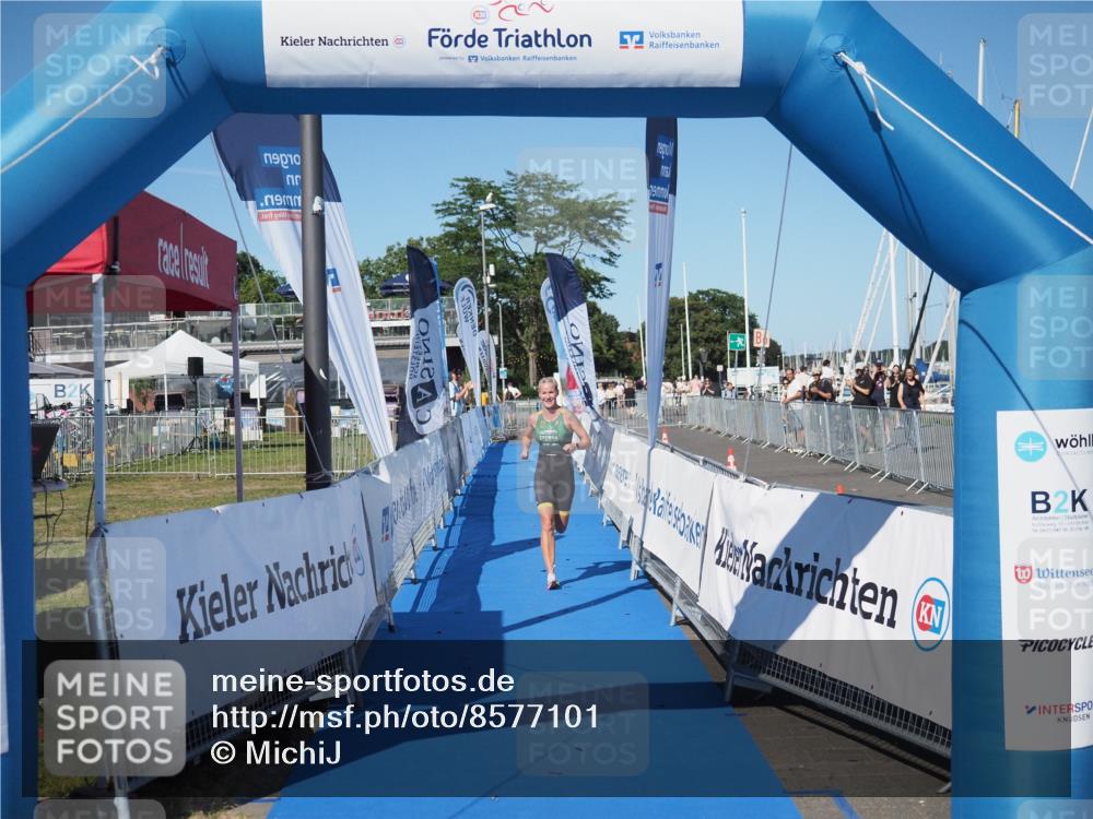 17.08.2025 - KN Förde Triathlon 2025 MichiJ http://msf.ph/oto/8577101 17.08.2025 16:02:35 Laufen 33 meine-sportfotos.de