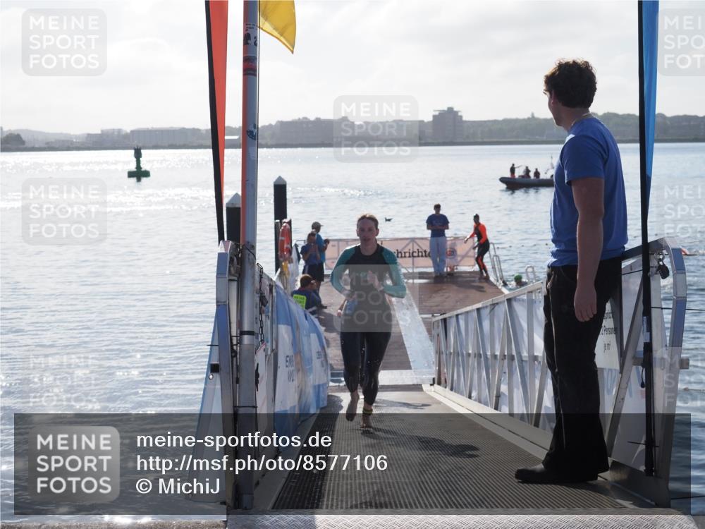 17.08.2025 - KN Förde Triathlon 2025 MichiJ http://msf.ph/oto/8577106 17.08.2025 09:13:18 Schwimmen 122, 126, 130, 122, 130, 135, 198 meine-sportfotos.de