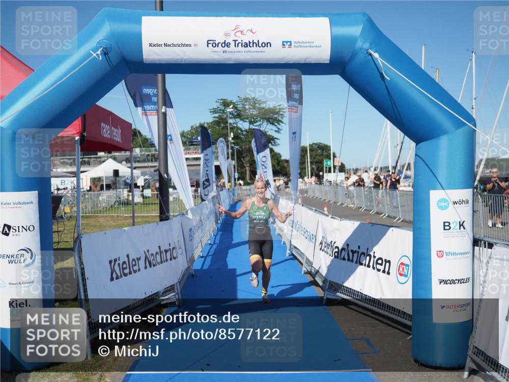 17.08.2025 - KN Förde Triathlon 2025 MichiJ http://msf.ph/oto/8577122 17.08.2025 16:02:37 Laufen 33 meine-sportfotos.de