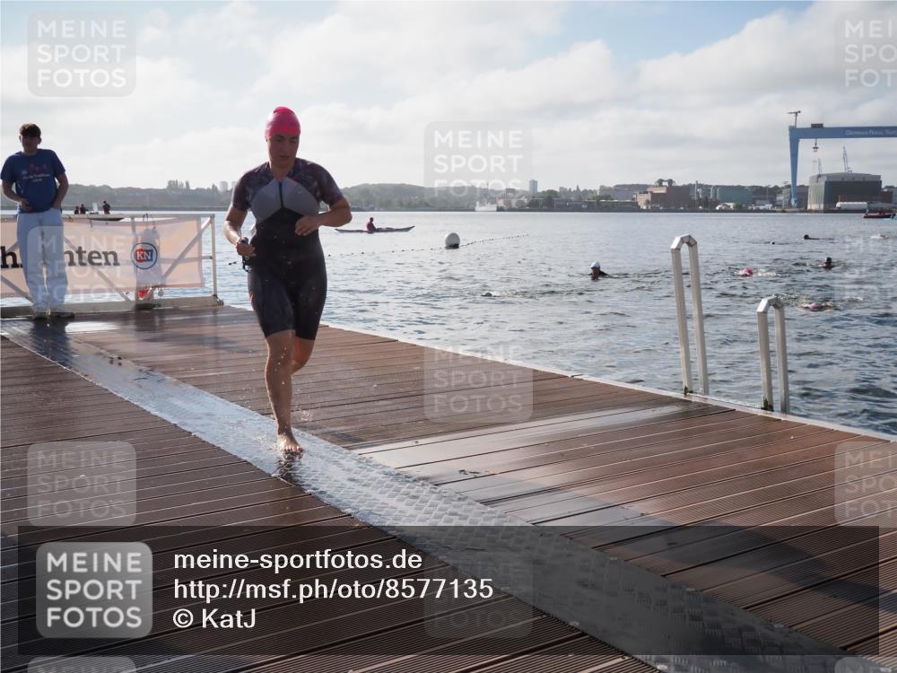 17.08.2025 - KN Förde Triathlon 2025 KatJ http://msf.ph/oto/8577135 17.08.2025 09:16:14 Schwimmen 156, 164, 137, 156, 162, 164 meine-sportfotos.de