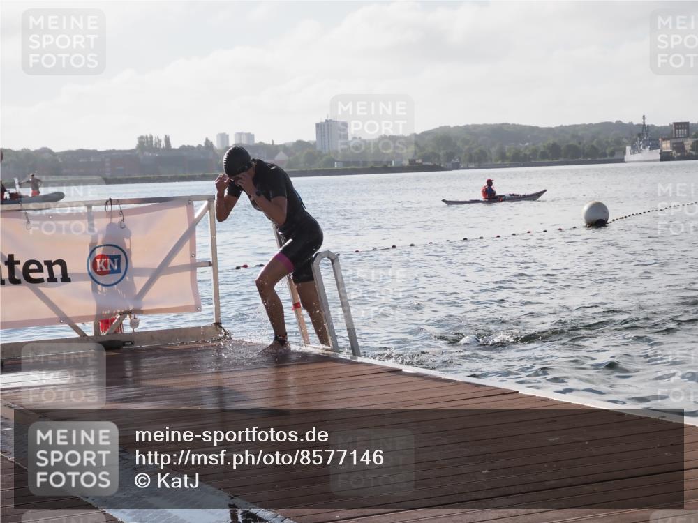 17.08.2025 - KN Förde Triathlon 2025 KatJ http://msf.ph/oto/8577146 17.08.2025 09:16:24 Schwimmen 144, 160, 166, 156, 160, 164, 166 meine-sportfotos.de