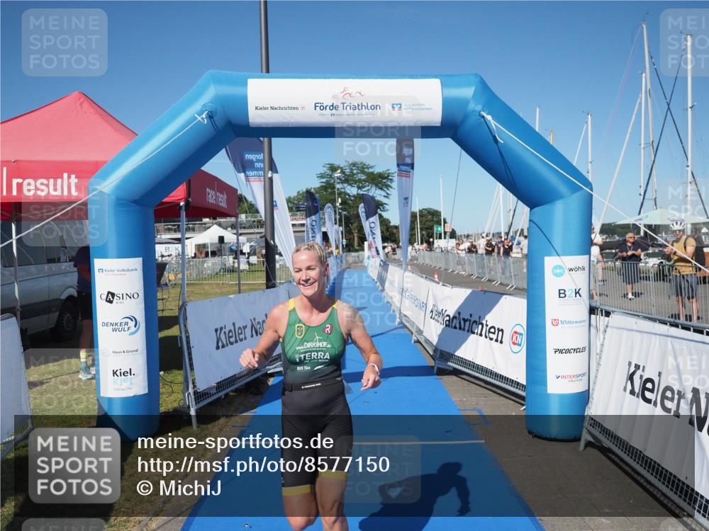 17.08.2025 - KN Förde Triathlon 2025 MichiJ http://msf.ph/oto/8577150 17.08.2025 16:02:38 Laufen 33 meine-sportfotos.de