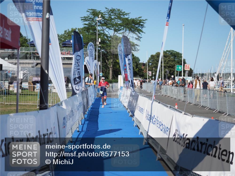 17.08.2025 - KN Förde Triathlon 2025 MichiJ http://msf.ph/oto/8577153 17.08.2025 16:04:55 Laufen  meine-sportfotos.de