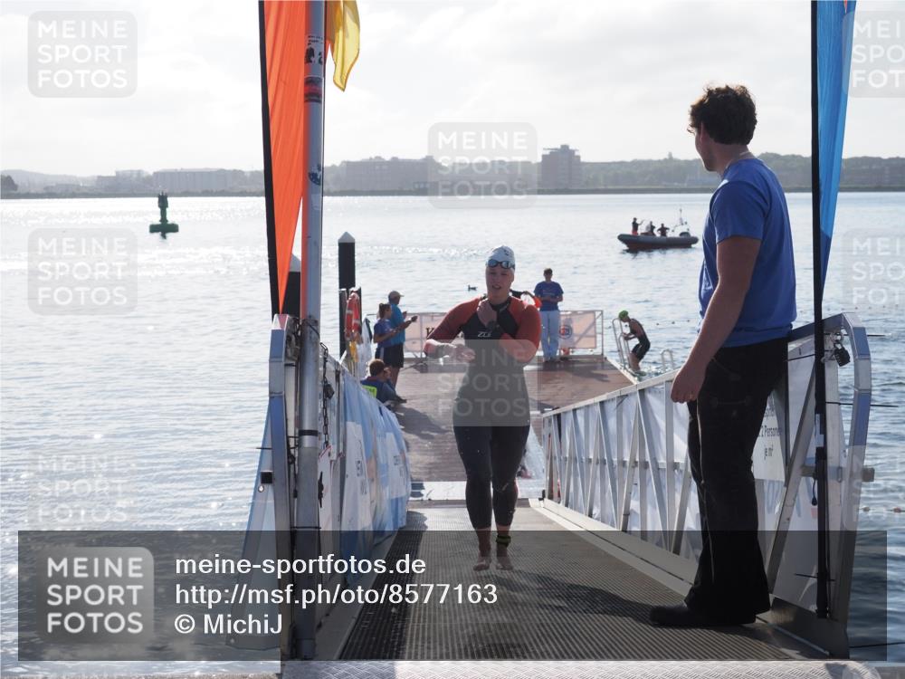 17.08.2025 - KN Förde Triathlon 2025 MichiJ http://msf.ph/oto/8577163 17.08.2025 09:13:21 Schwimmen 122, 126, 130, 122, 130, 135, 148, 198 meine-sportfotos.de