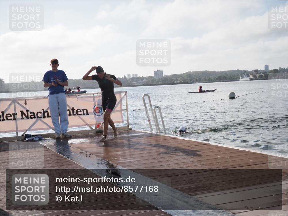 17.08.2025 - KN Förde Triathlon 2025 KatJ http://msf.ph/oto/8577168 17.08.2025 09:16:25 Schwimmen 144, 160, 166, 160, 164, 166 meine-sportfotos.de