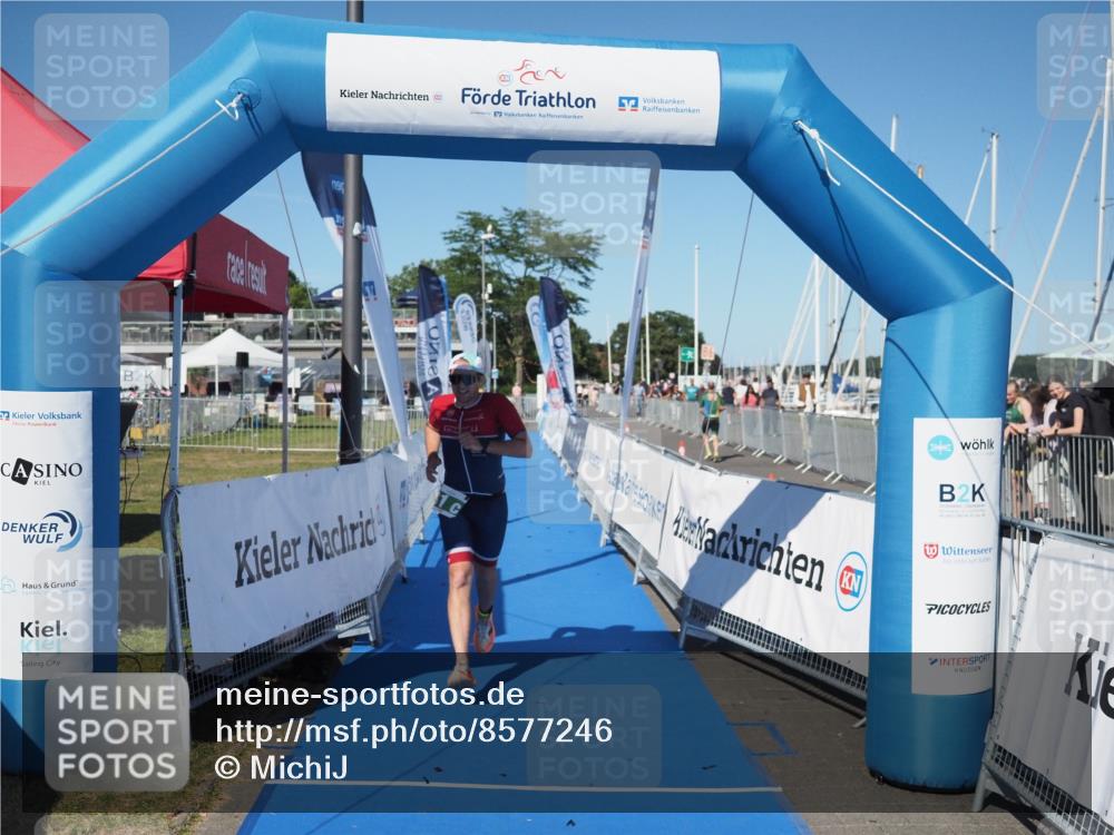 17.08.2025 - KN Förde Triathlon 2025 MichiJ http://msf.ph/oto/8577246 17.08.2025 16:05:00 Laufen 31 meine-sportfotos.de