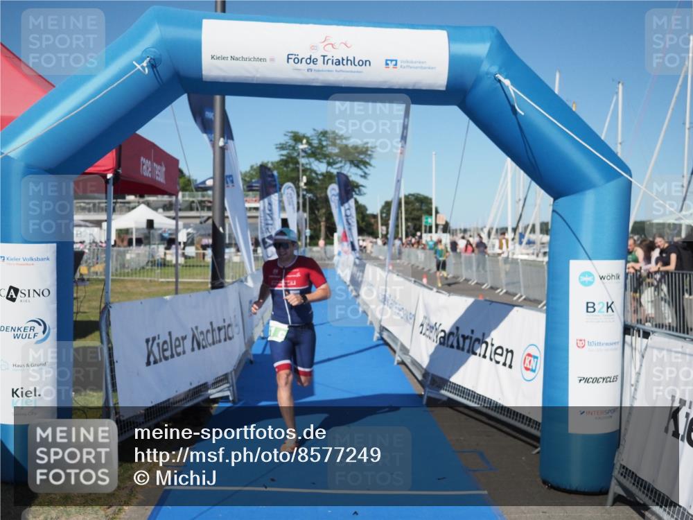17.08.2025 - KN Förde Triathlon 2025 MichiJ http://msf.ph/oto/8577249 17.08.2025 16:05:01 Laufen 31 meine-sportfotos.de