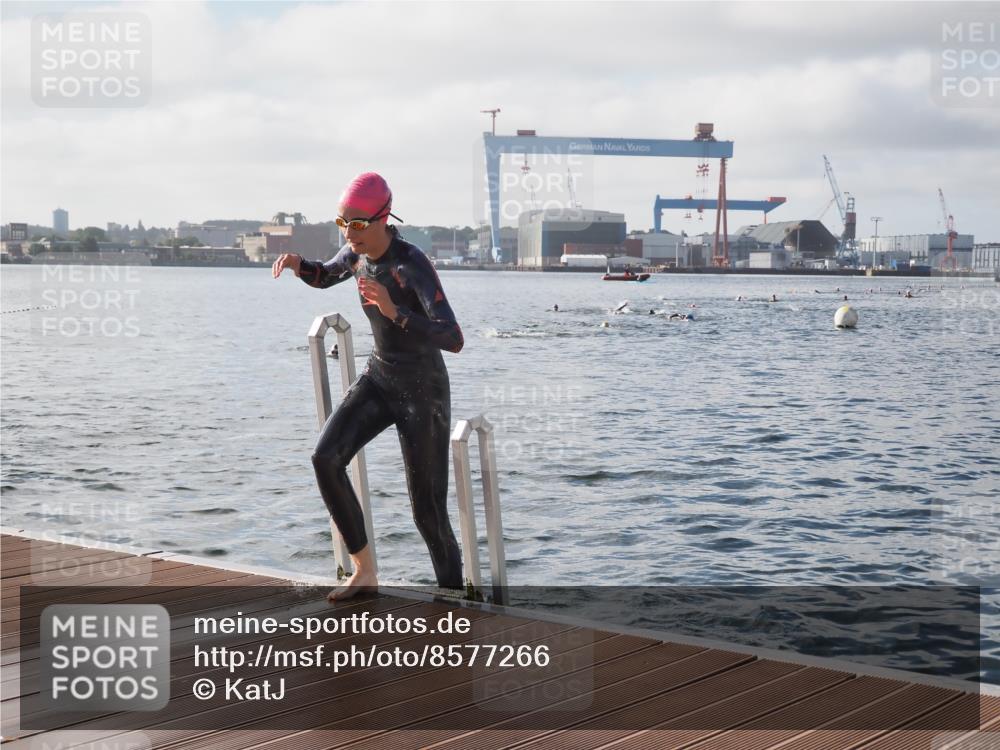 17.08.2025 - KN Förde Triathlon 2025 KatJ http://msf.ph/oto/8577266 17.08.2025 09:16:36 Schwimmen 144, 160, 172, 176, 144, 160, 166, 172 meine-sportfotos.de