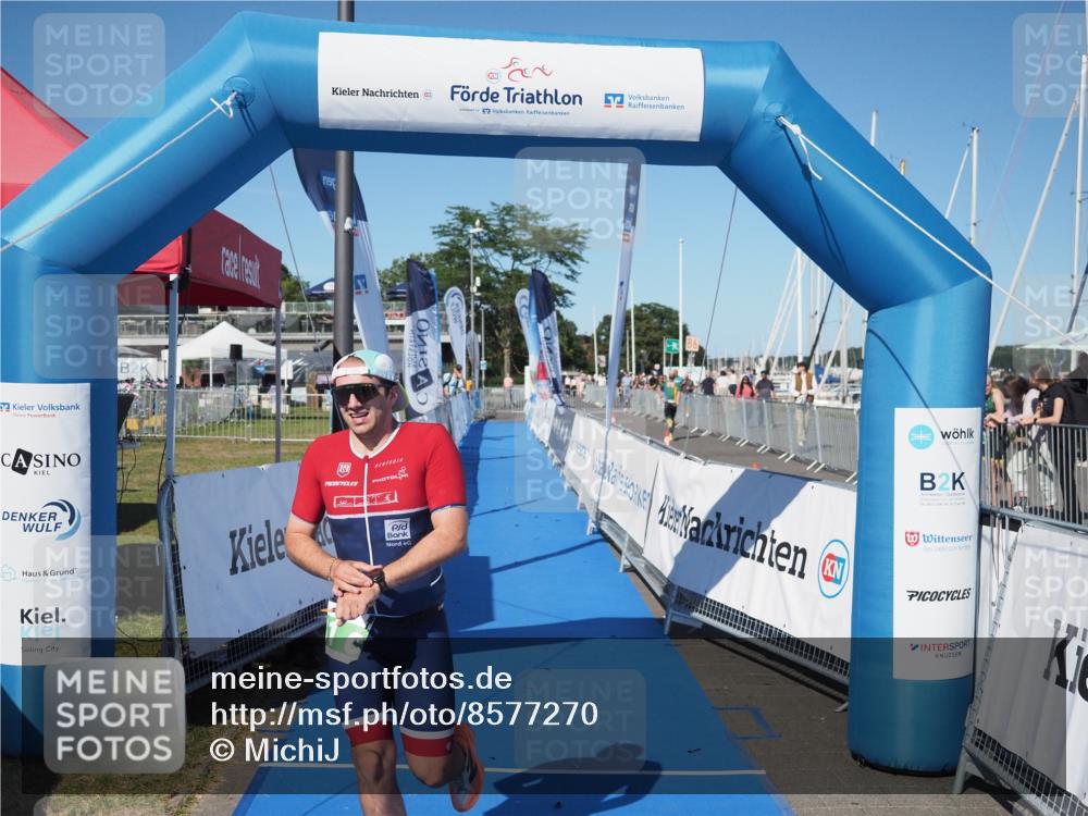 17.08.2025 - KN Förde Triathlon 2025 MichiJ http://msf.ph/oto/8577270 17.08.2025 16:05:01 Laufen 31 meine-sportfotos.de