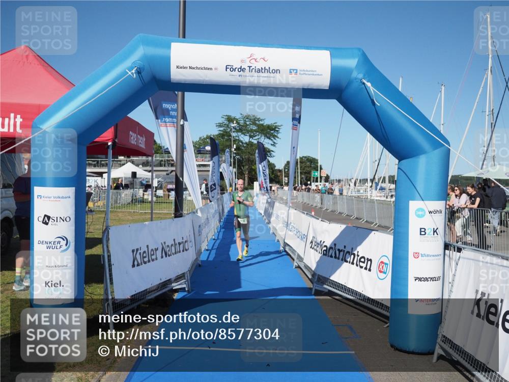 17.08.2025 - KN Förde Triathlon 2025 MichiJ http://msf.ph/oto/8577304 17.08.2025 16:05:15 Laufen 35 meine-sportfotos.de