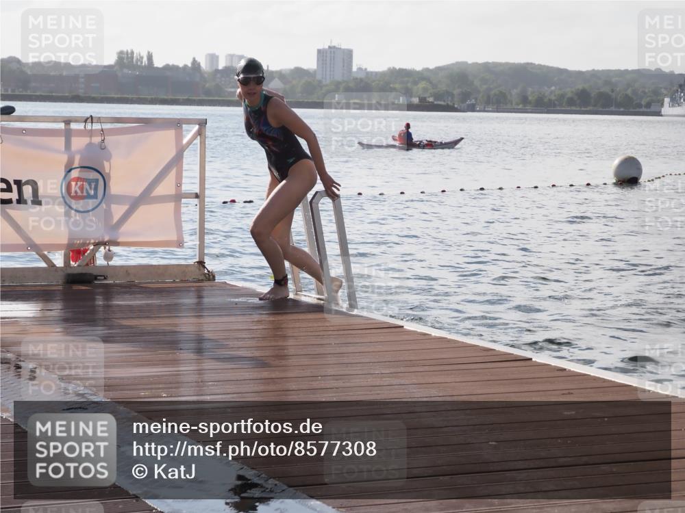 17.08.2025 - KN Förde Triathlon 2025 KatJ http://msf.ph/oto/8577308 17.08.2025 09:16:40 Schwimmen 144, 172, 176, 144, 160, 172, 176 meine-sportfotos.de