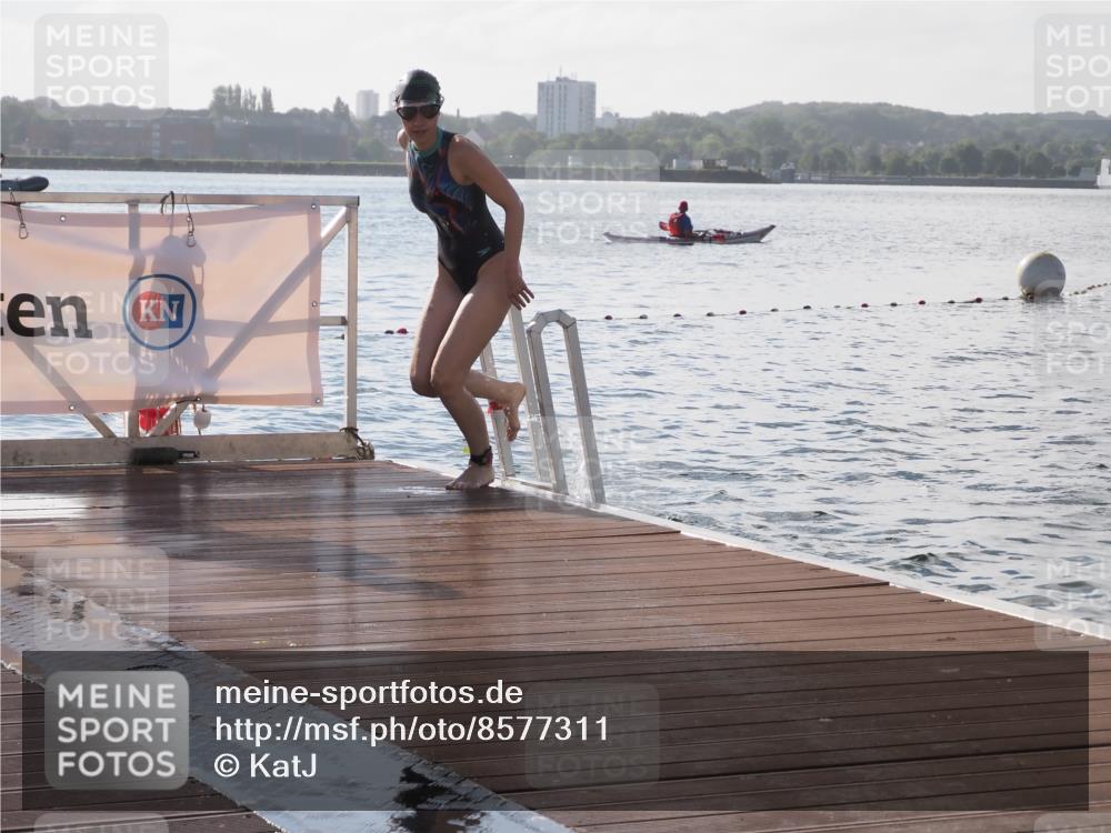 17.08.2025 - KN Förde Triathlon 2025 KatJ http://msf.ph/oto/8577311 17.08.2025 09:16:40 Schwimmen 144, 172, 176, 144, 160, 172, 176 meine-sportfotos.de